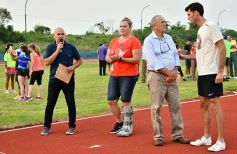 Foto de la galería: Es una realidad la pista de atletismo del Cepard en Posadas