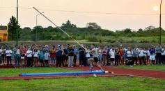 Foto de la galería: Es una realidad la pista de atletismo del Cepard en Posadas