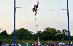 Foto de la galería: Es una realidad la pista de atletismo del Cepard en Posadas