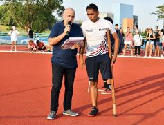 Foto de la galería: Es una realidad la pista de atletismo del Cepard en Posadas