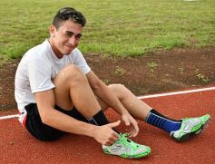Foto de la galería: Es una realidad la pista de atletismo del Cepard en Posadas