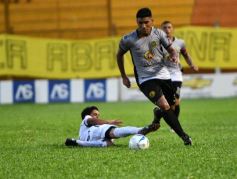 Foto de la galería: Crucero y un cambio de técnico en el Argentino A