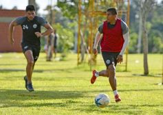 Foto de la galería: Debutó Carlos Marczuk como DT Colectivero y se trajo un empate de Santa Fe
