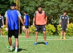 Foto de la galería: Debutó Carlos Marczuk como DT Colectivero y se trajo un empate de Santa Fe