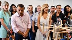 Foto de la galería: Herrera Ahuad visitó la Casita de “Creación” y la Escuela de Robótica con Fabiola Yañez, futura Primera Dama