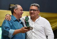 Foto de la galería: Noche de fiesta para la prensa: todos los premiados de la 12da Edición de los “Andrés Guacurarí”