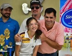 Foto de la galería: Exitoso cierre del torneo Clausura de Golf internacional Juniors en el Tacurú