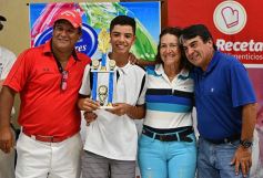 Foto de la galería: Exitoso cierre del torneo Clausura de Golf internacional Juniors en el Tacurú
