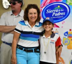 Foto de la galería: Exitoso cierre del torneo Clausura de Golf internacional Juniors en el Tacurú
