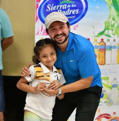 Foto de la galería: Exitoso cierre del torneo Clausura de Golf internacional Juniors en el Tacurú