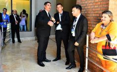 Foto de la galería: Fiesta de la democracia: juraron el gobernador y el vice y reeligieron a Carlos Rovira al frente de la Legislatura