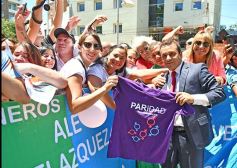 Foto de la galería: Fiesta de la democracia: juraron el gobernador y el vice y reeligieron a Carlos Rovira al frente de la Legislatura