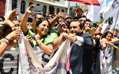 Foto de la galería: Fiesta de la democracia: juraron el gobernador y el vice y reeligieron a Carlos Rovira al frente de la Legislatura