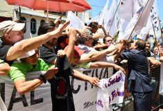 Foto de la galería: Fiesta de la democracia: juraron el gobernador y el vice y reeligieron a Carlos Rovira al frente de la Legislatura