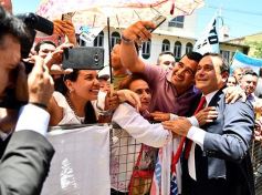 Foto de la galería: Fiesta de la democracia: juraron el gobernador y el vice y reeligieron a Carlos Rovira al frente de la Legislatura
