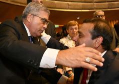 Foto de la galería: Fiesta de la democracia: juraron el gobernador y el vice y reeligieron a Carlos Rovira al frente de la Legislatura