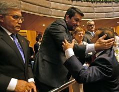 Foto de la galería: Fiesta de la democracia: juraron el gobernador y el vice y reeligieron a Carlos Rovira al frente de la Legislatura