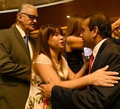 Foto de la galería: Fiesta de la democracia: juraron el gobernador y el vice y reeligieron a Carlos Rovira al frente de la Legislatura