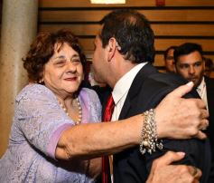 Foto de la galería: Fiesta de la democracia: juraron el gobernador y el vice y reeligieron a Carlos Rovira al frente de la Legislatura