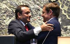 Foto de la galería: Fiesta de la democracia: juraron el gobernador y el vice y reeligieron a Carlos Rovira al frente de la Legislatura