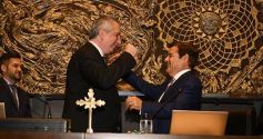 Foto de la galería: Fiesta de la democracia: juraron el gobernador y el vice y reeligieron a Carlos Rovira al frente de la Legislatura