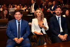 Foto de la galería: Fiesta de la democracia: juraron el gobernador y el vice y reeligieron a Carlos Rovira al frente de la Legislatura