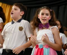 Foto de la galería: Emoción, lágrimas y alegría en el cierre del año del Colegio del Carmen