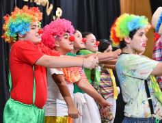 Foto de la galería: Emoción, lágrimas y alegría en el cierre del año del Colegio del Carmen