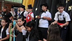 Foto de la galería: Emoción, lágrimas y alegría en el cierre del año del Colegio del Carmen