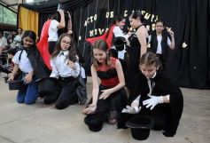 Foto de la galería: Emoción, lágrimas y alegría en el cierre del año del Colegio del Carmen