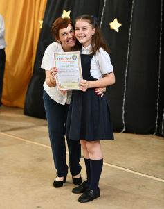 Foto de la galería: Emoción, lágrimas y alegría en el cierre del año del Colegio del Carmen