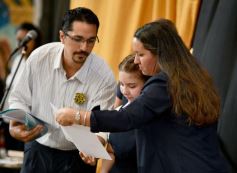 Foto de la galería: Emoción, lágrimas y alegría en el cierre del año del Colegio del Carmen