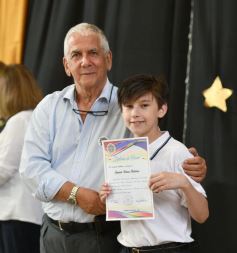Foto de la galería: Emoción, lágrimas y alegría en el cierre del año del Colegio del Carmen