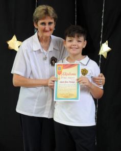 Foto de la galería: Emoción, lágrimas y alegría en el cierre del año del Colegio del Carmen