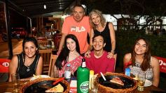 Foto de la galería: Decenas de amigos en esta recorrida por Posadas, una de las últimas del año