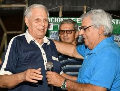 Foto de la galería: Homenajearon a leyendas del fútbol misionero