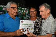 Foto de la galería: Homenajearon a leyendas del fútbol misionero