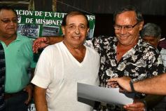 Foto de la galería: Homenajearon a leyendas del fútbol misionero