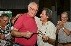 Foto de la galería: Homenajearon a leyendas del fútbol misionero