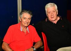 Foto de la galería: Homenajearon a leyendas del fútbol misionero