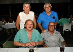 Foto de la galería: Homenajearon a leyendas del fútbol misionero