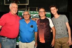 Foto de la galería: Homenajearon a leyendas del fútbol misionero