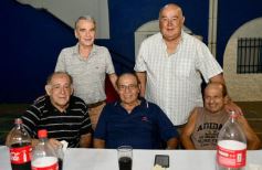 Foto de la galería: Homenajearon a leyendas del fútbol misionero