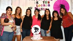 Foto de la galería: Paula se recibió de diseñadora y la familia celebró a lo grande