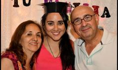 Foto de la galería: Paula se recibió de diseñadora y la familia celebró a lo grande