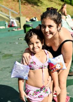 Foto de la galería: Navidad en la pileta del IPLyC