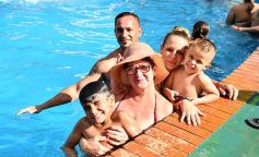 Foto de la galería: Navidad en la pileta del IPLyC