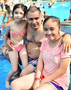 Foto de la galería: Navidad en la pileta del IPLyC