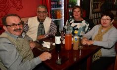 Sixto Fotografías. Sociedad. Varios - Peña Misionero y Guaraní: Julián Zini y Joselo en el escenario