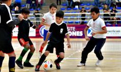 Sixto Fotografías. Deportes. Torneo Infantil - Arrancó con todo el campeonato de Fútbol por el 10º Aniversario del Hogar de Día de Posadas